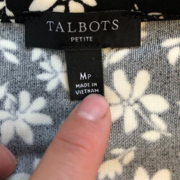 Talbots Womens Dress Sz MP Black White Floral Faux Wrap V-Neck 3/4 Sleeves - Picture 3 of 8